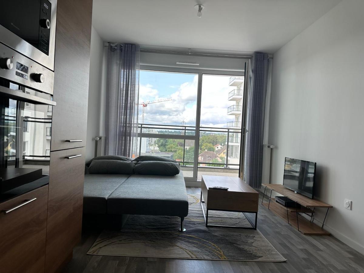 Agreable 2 Pieces Avec Balcon Et Parking Transports By Immo Kit Bnb ซาร์คเซลส์ ภายนอก รูปภาพ
